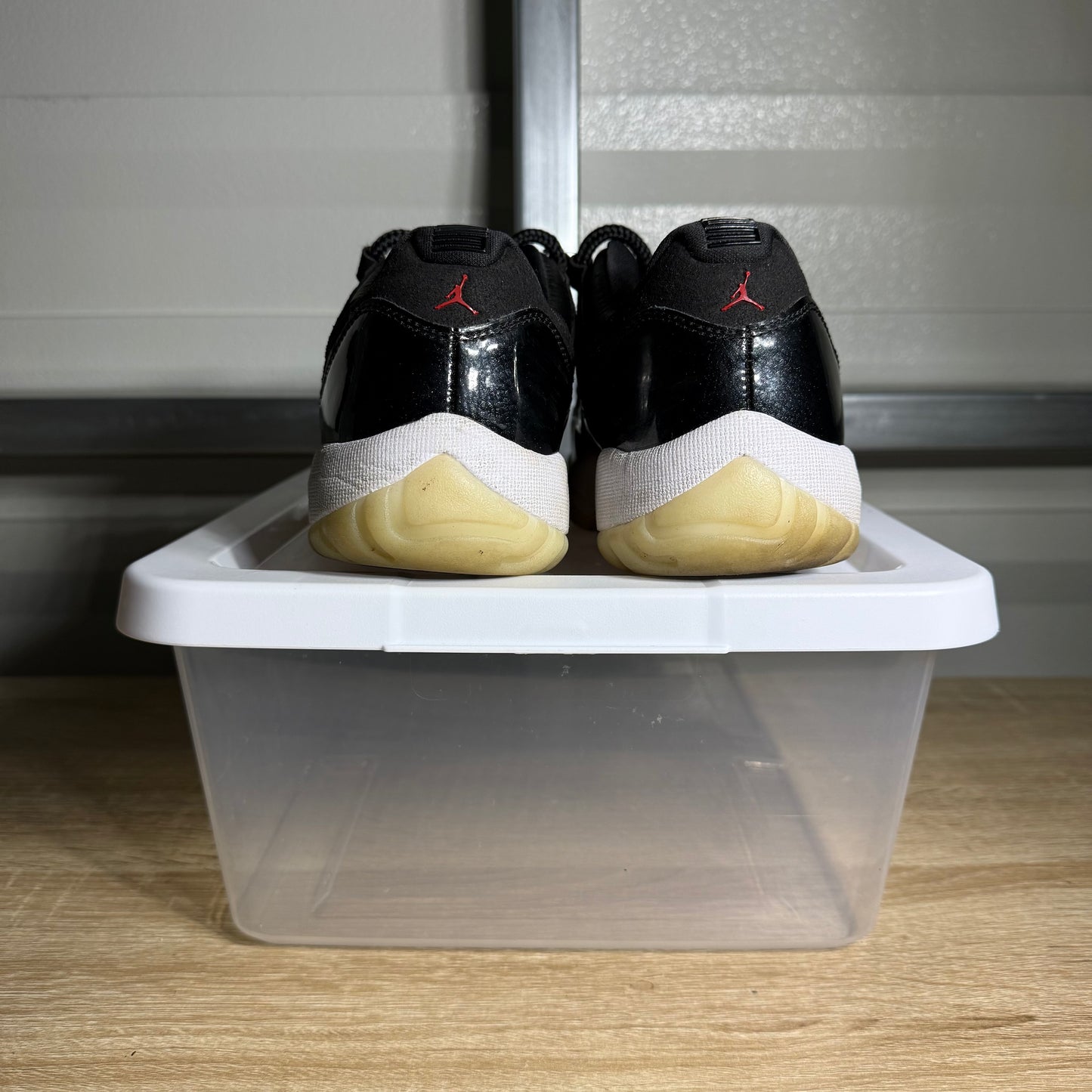 Size 8 - AJ 11 Retro Low 72-10