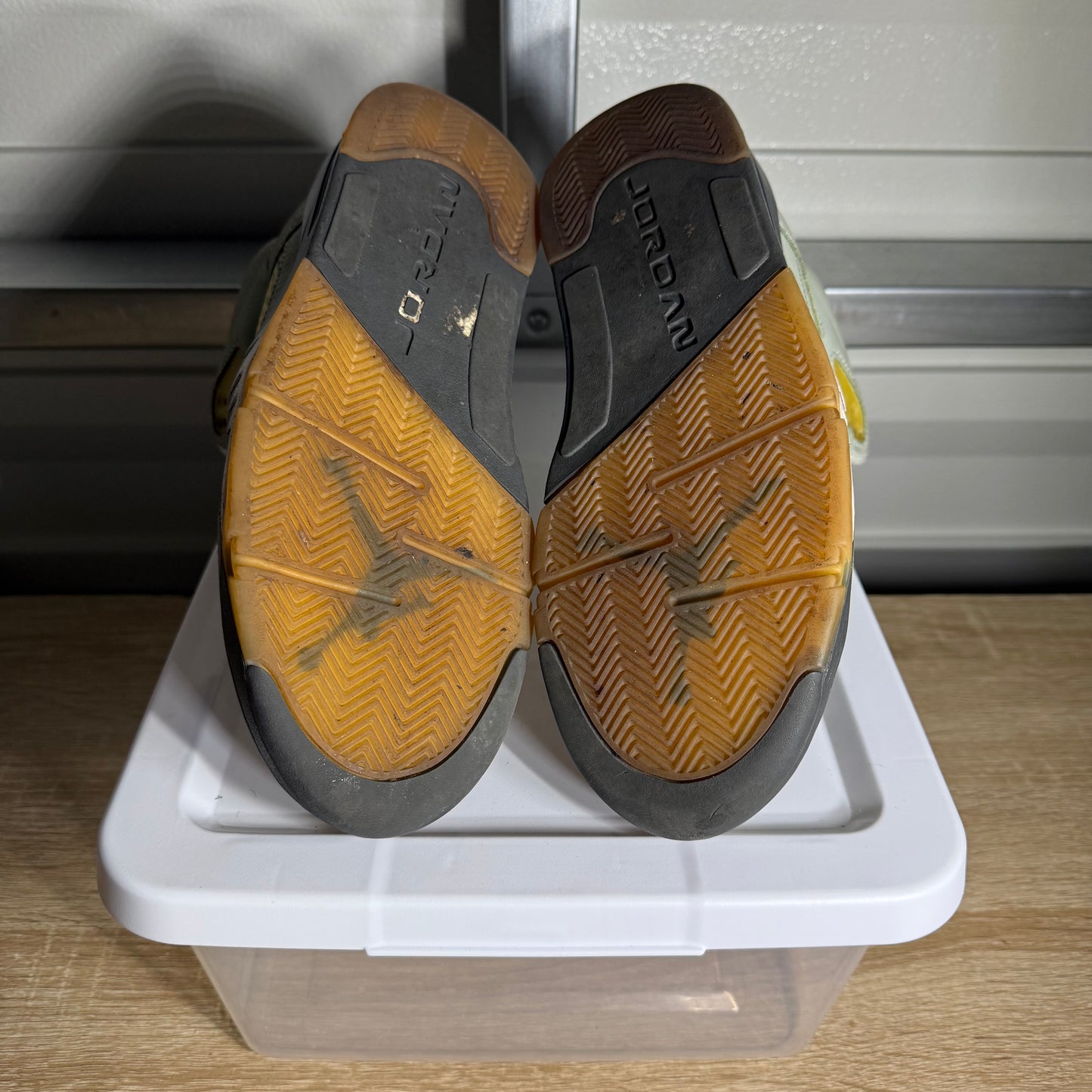 Size 8.5 - AJ 5 Retro Jade Horizon