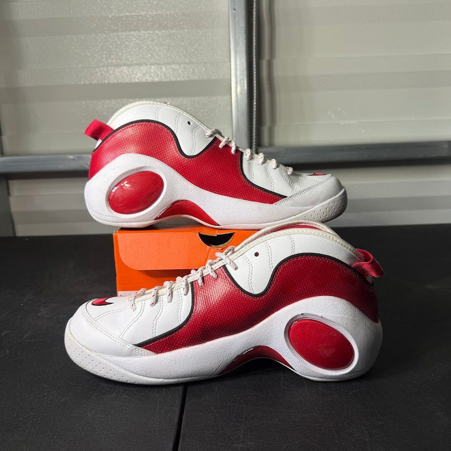 Size 10.5 - Zoom Flight 95 True Red