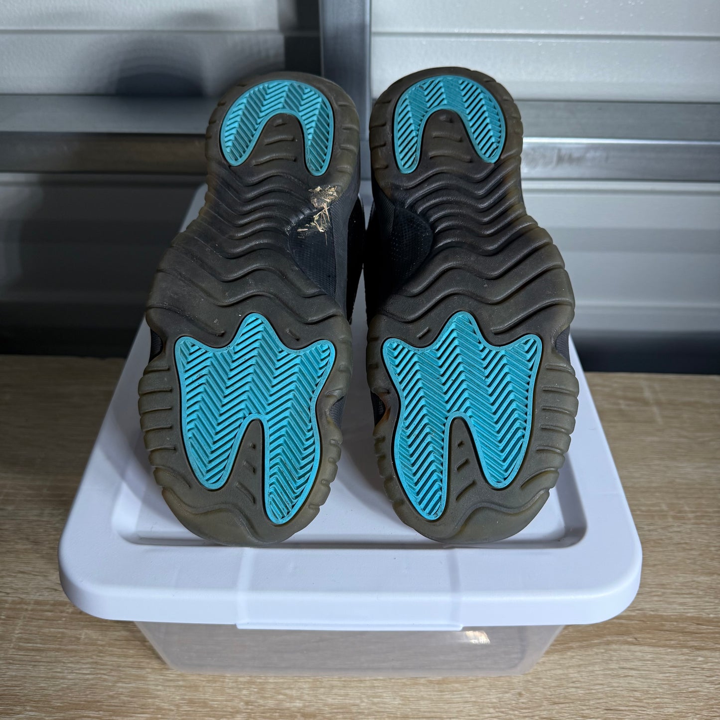 Size 6Y - AJ 11 Retro Gamma
