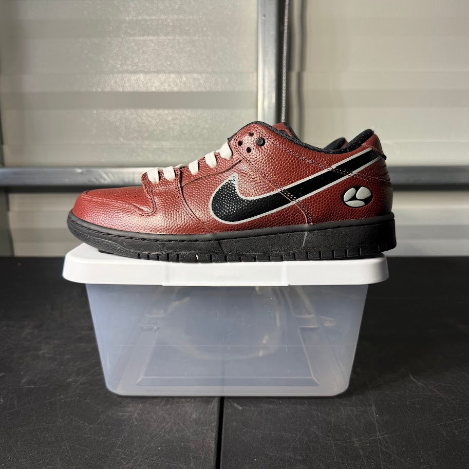 Size 9 - Dunk Low Pro Limousine Skateboards