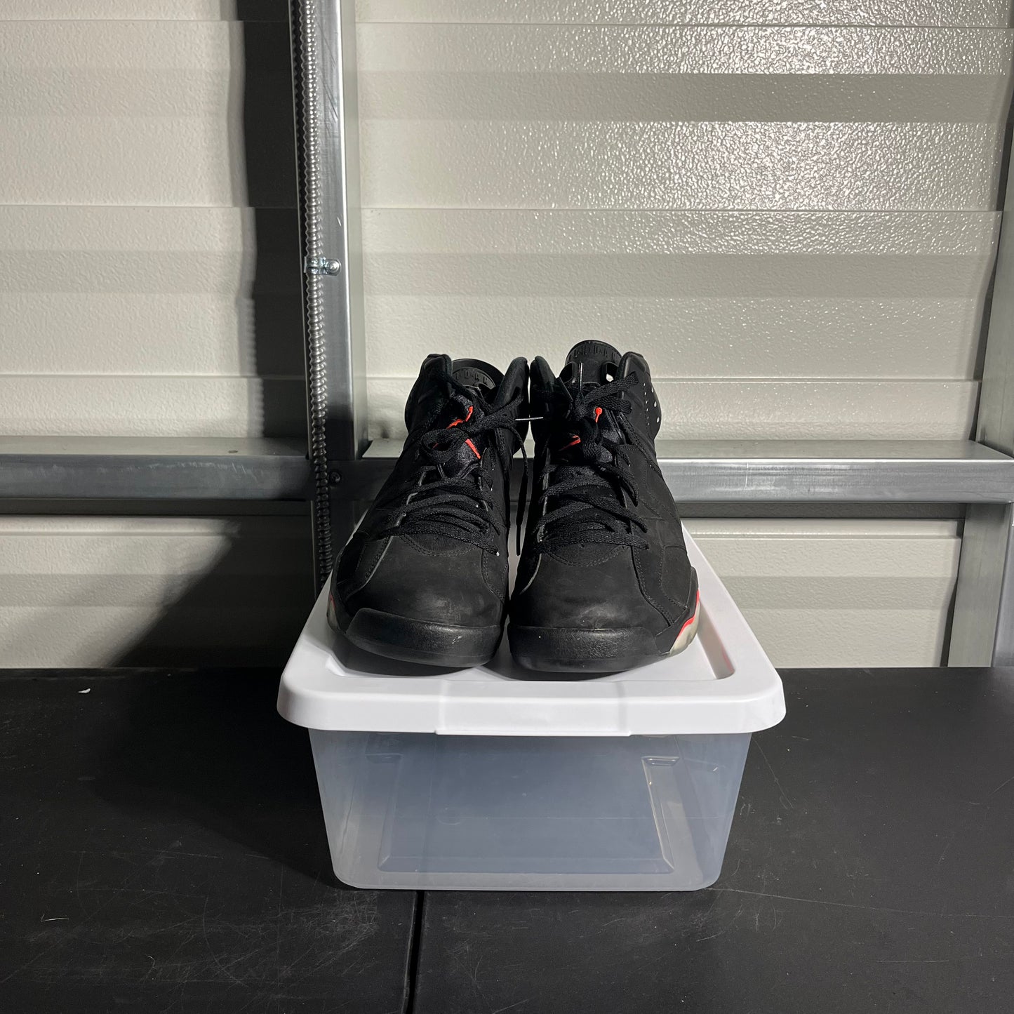 Size 11 - AJ 6 Retro Infrared