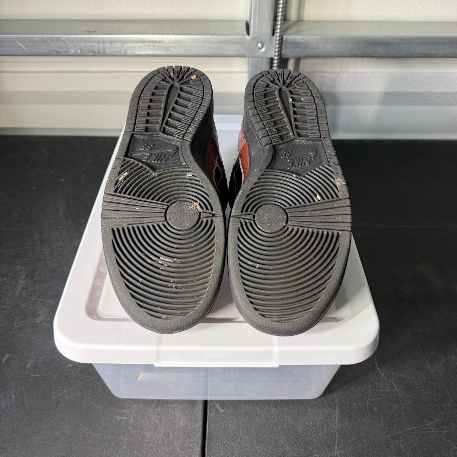 Size 9 - Dunk Low Pro Limousine Skateboards