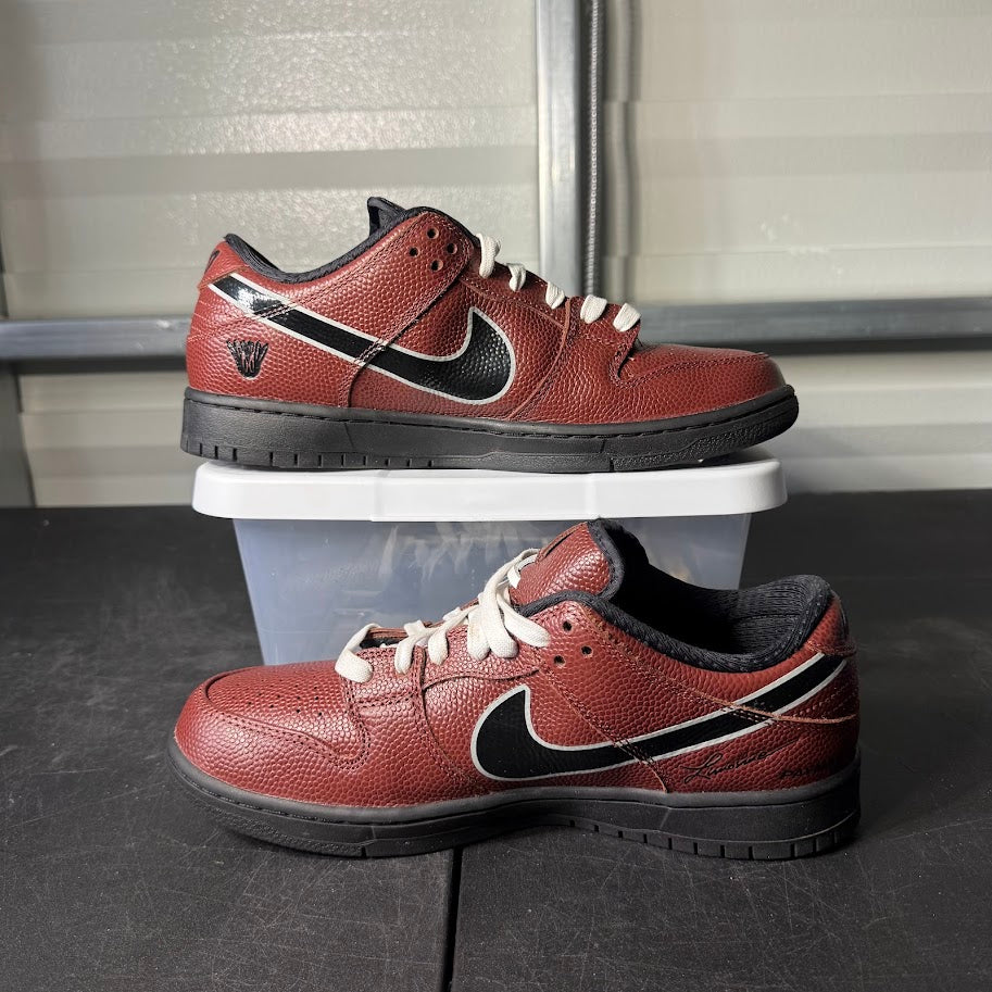 Size 9 - Dunk Low Pro Limousine Skateboards