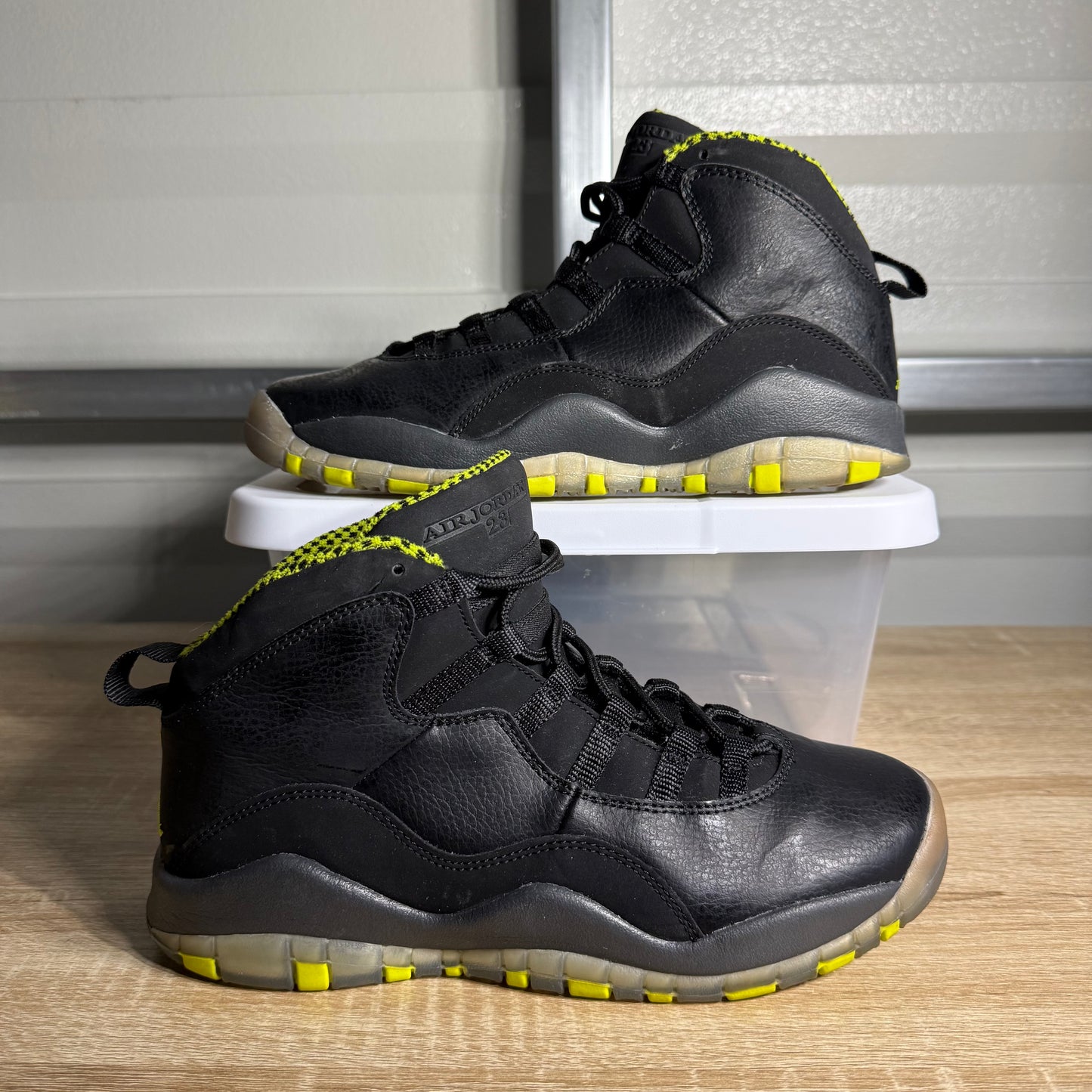 Size 6Y - AJ 10 Retro Venom Green