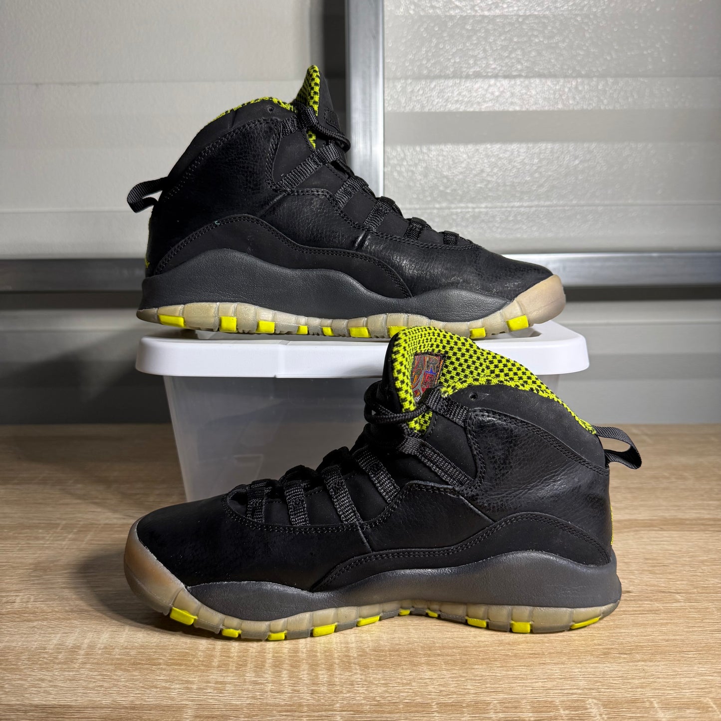 Size 6Y - AJ 10 Retro Venom Green