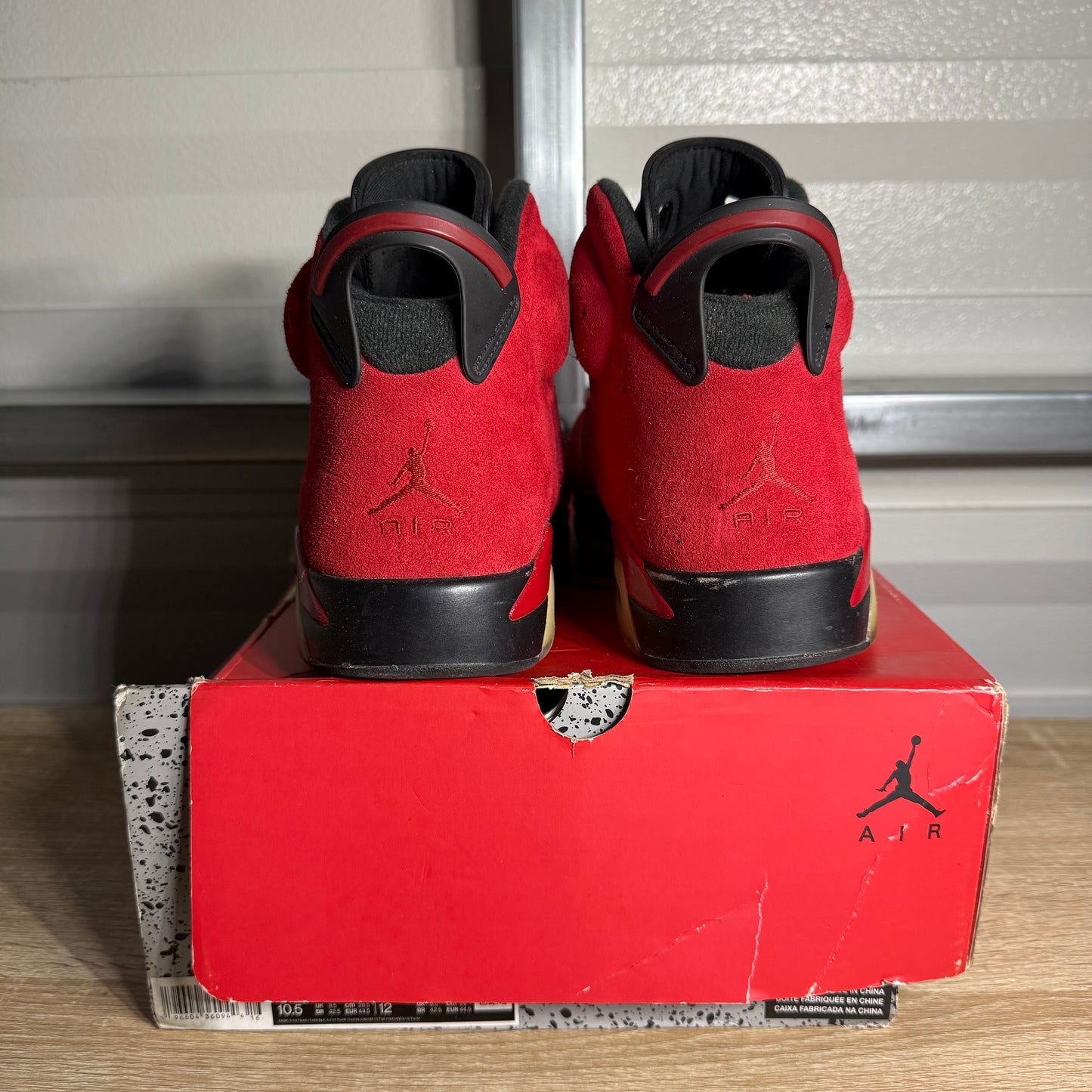 Size 10.5 - AJ 6 Retro Toro Bravo