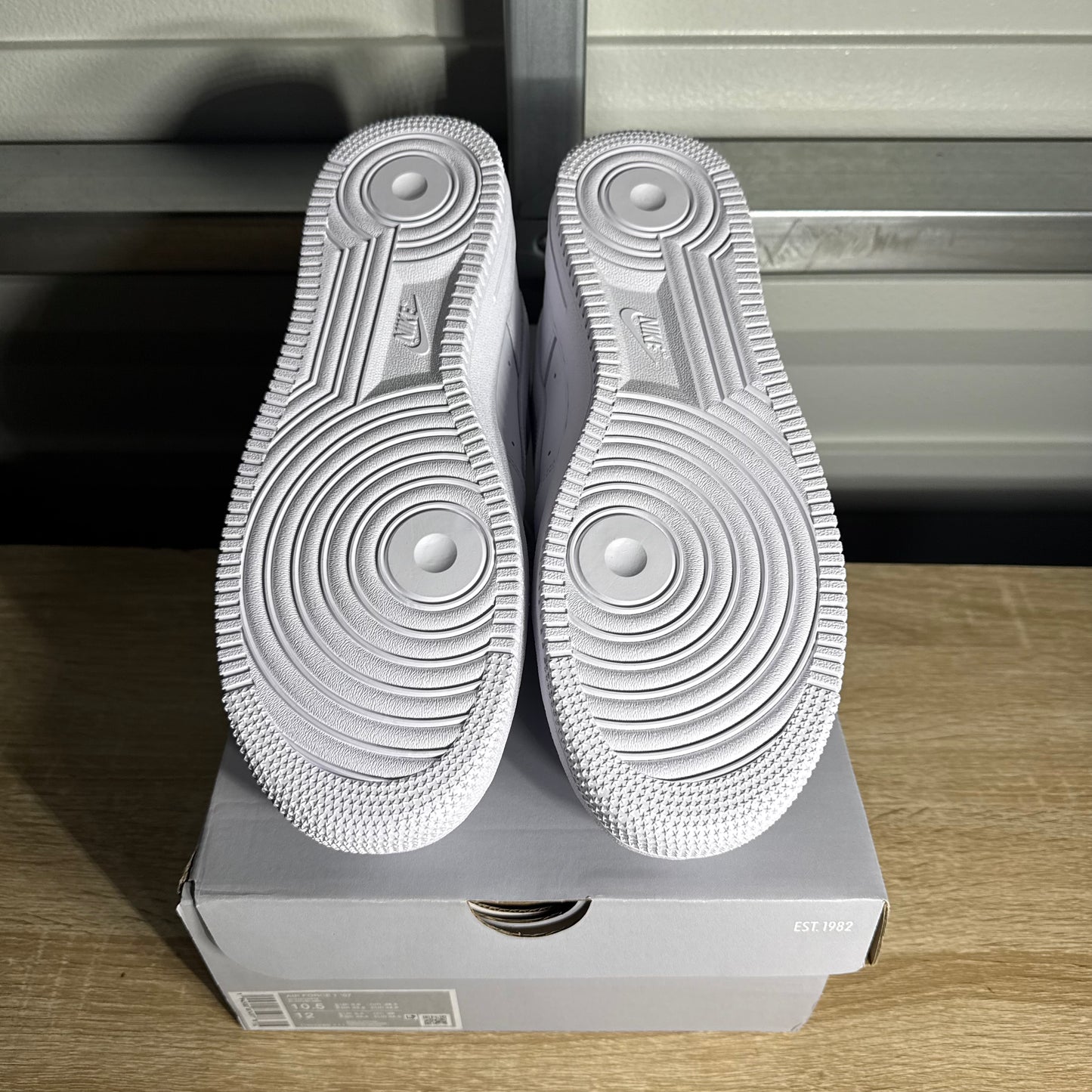 Size 10.5 - AF 1 '07 Low Triple White