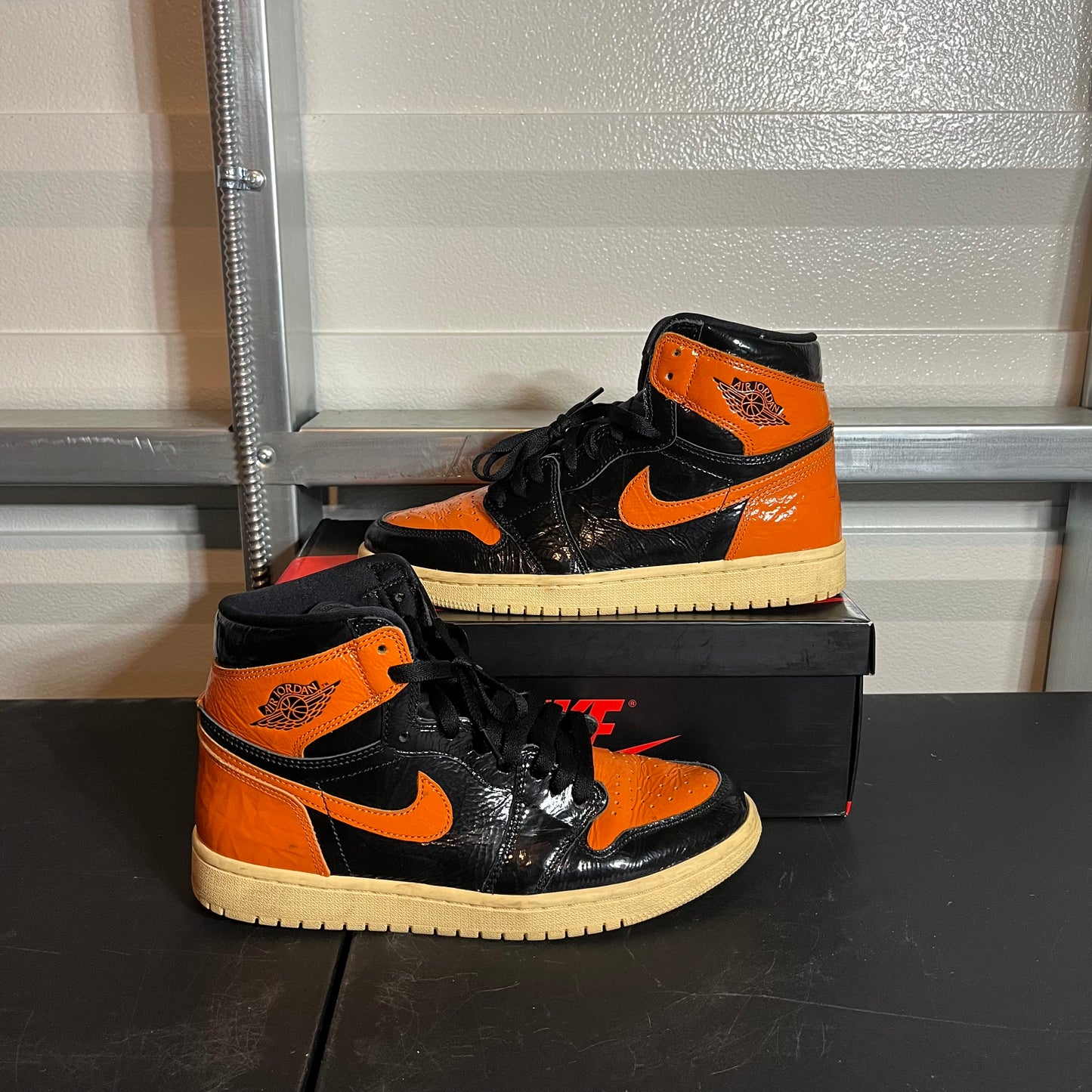 Size 8 - AJ 1 Retro High Shattered Blackboard 3.0