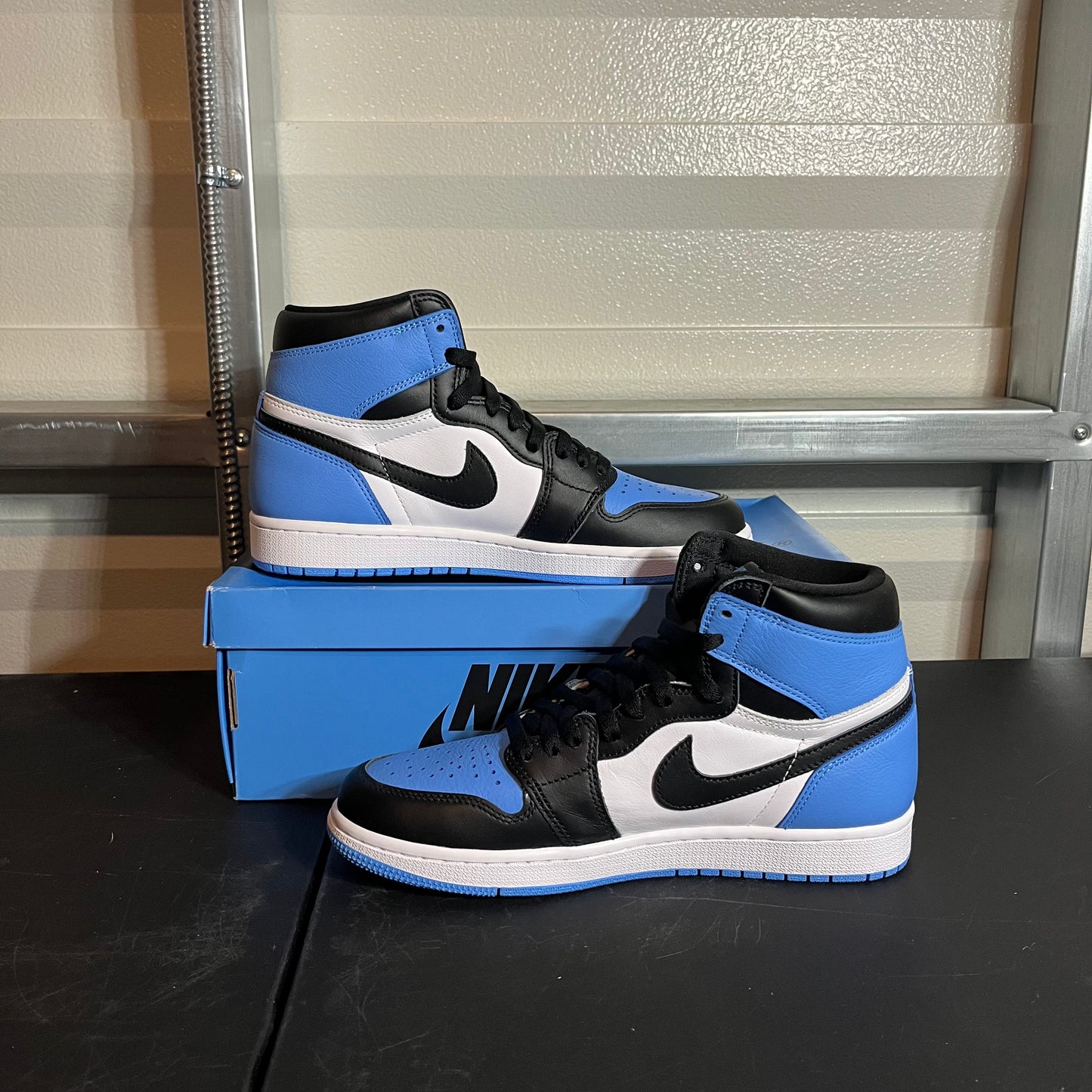 Size 8.5 - AJ 1 Retro High UNC Toe