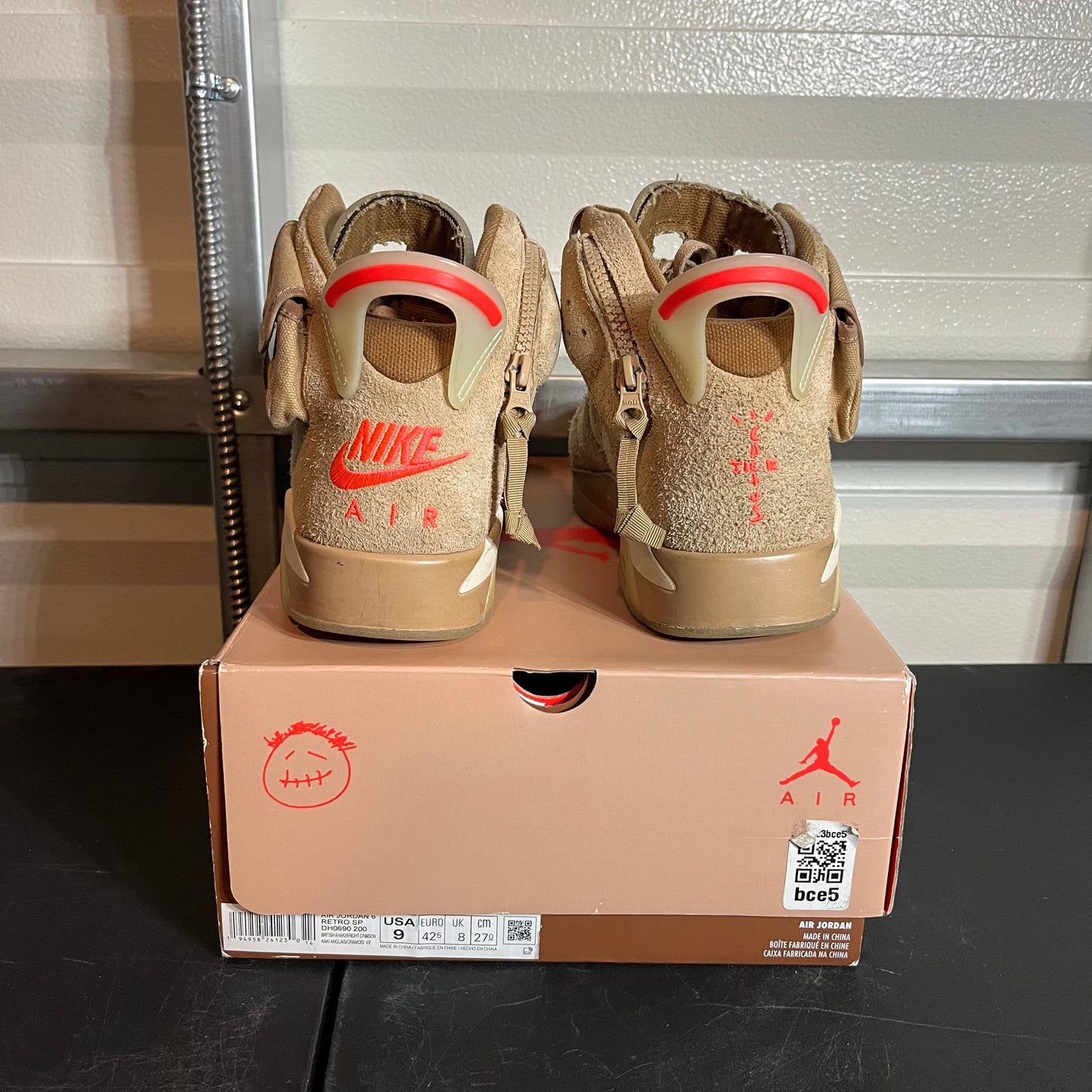 Size 9 - AJ 6 Retro Travis Scott British Khaki