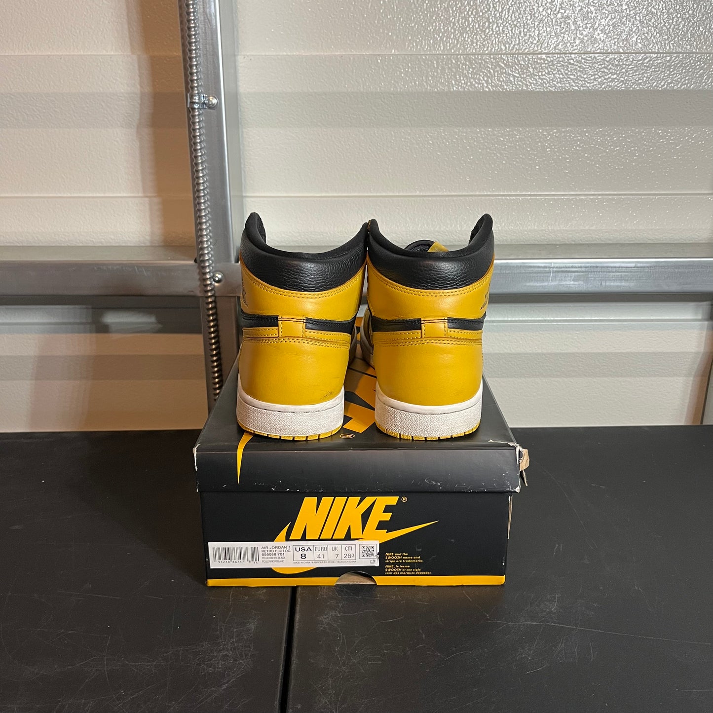 Size 8 - AJ 1 Retro High Pollen