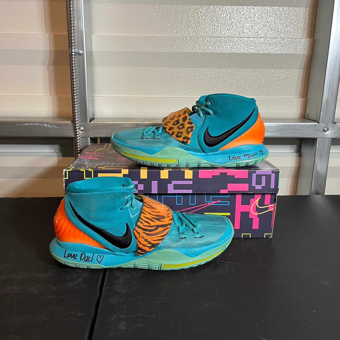 Size 10 - Kyrie 6 Oracle Aqua