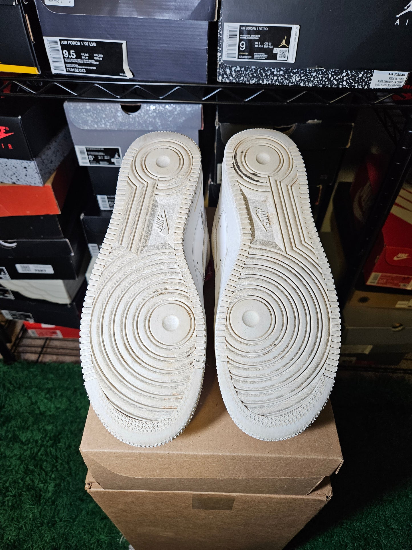 Size 10.5 - Air Force 1 x Supreme Low Box Logo - White