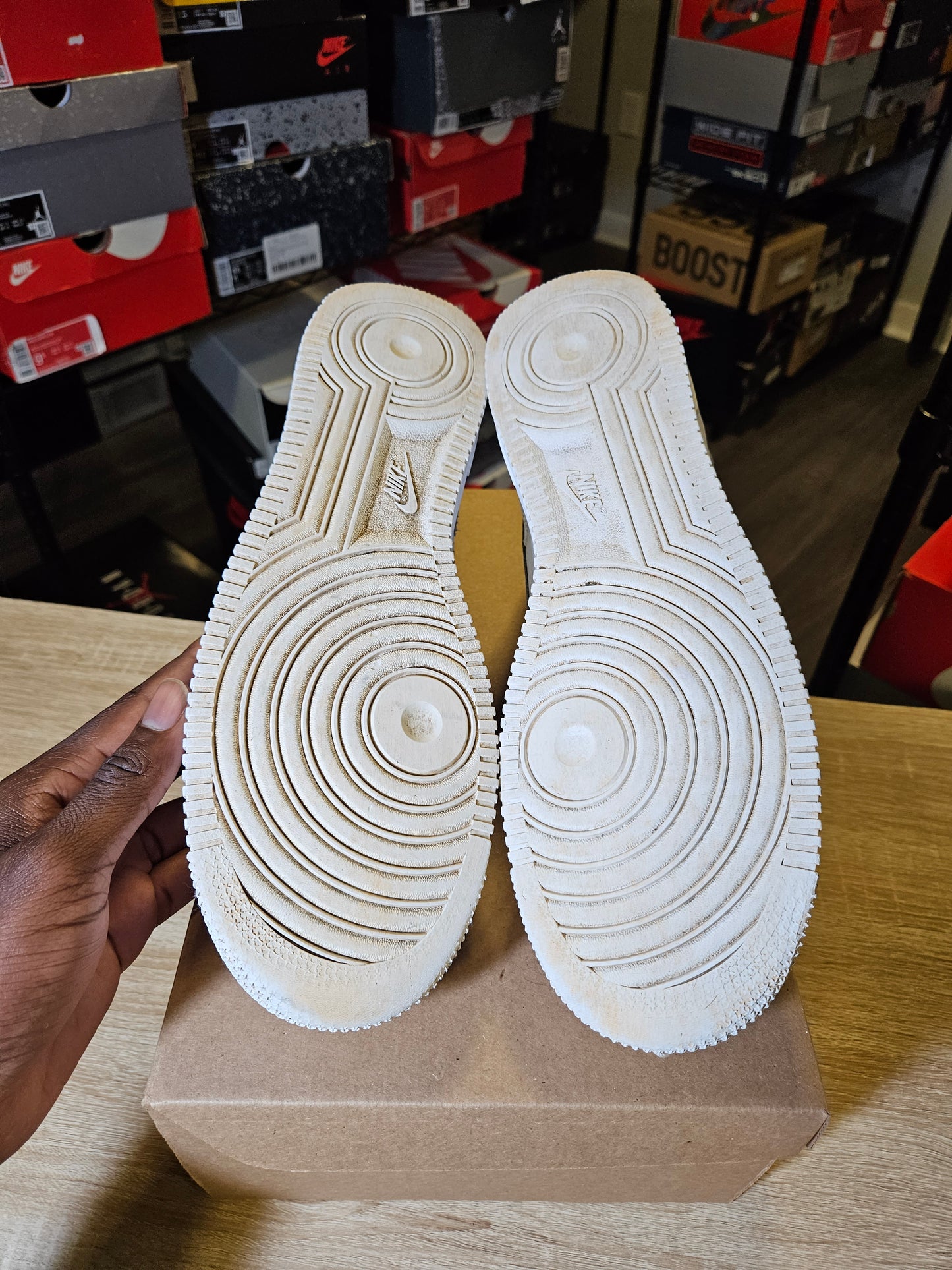 Size 11 - AF1 '07 Low White Black