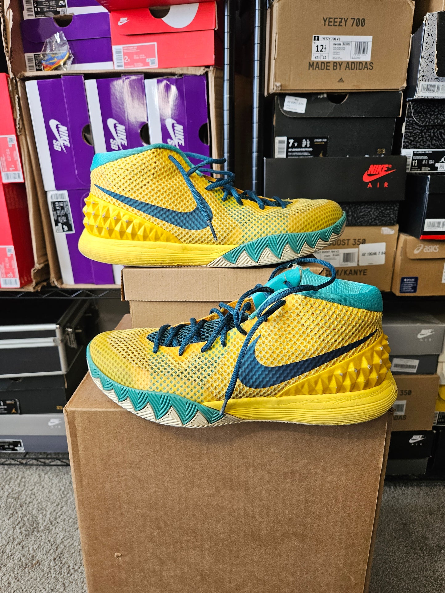 Size 12 - Kyrie 1 Letterman