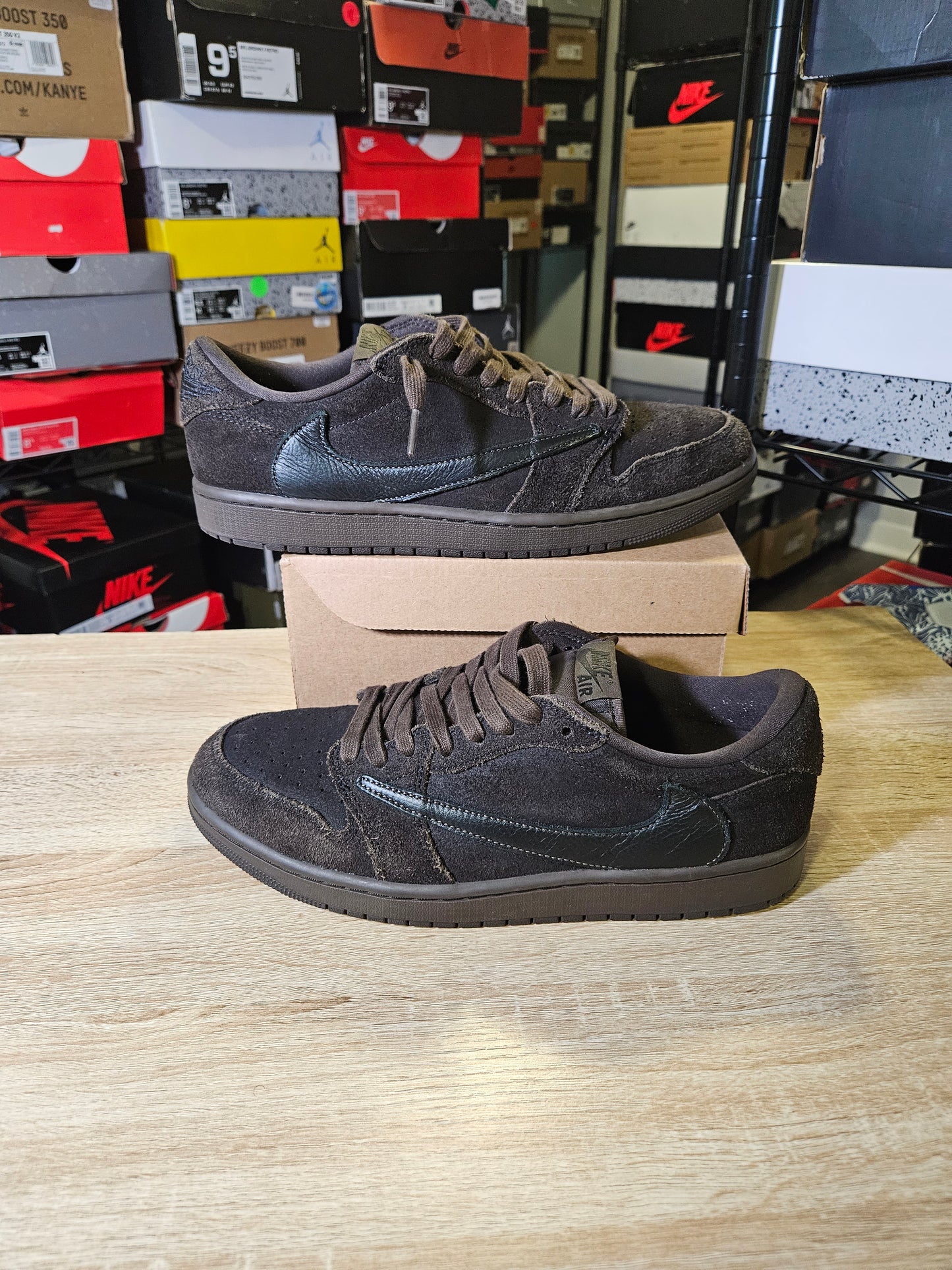 Size 10 - Travis Scott x AJ 1 Retro OG SP Low Velvet Brown