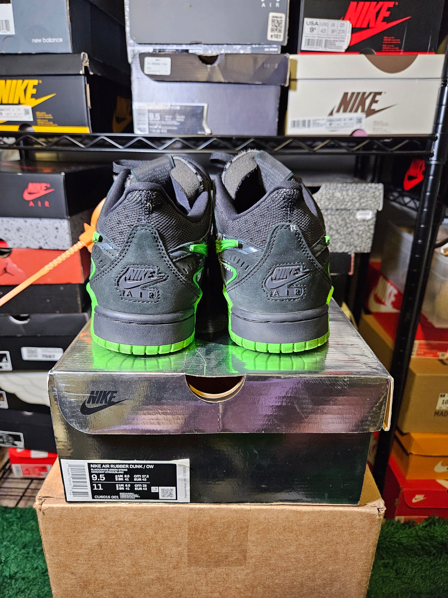 Size 9.5 - Air Rubber Dunk x Off-White Low Green Strike