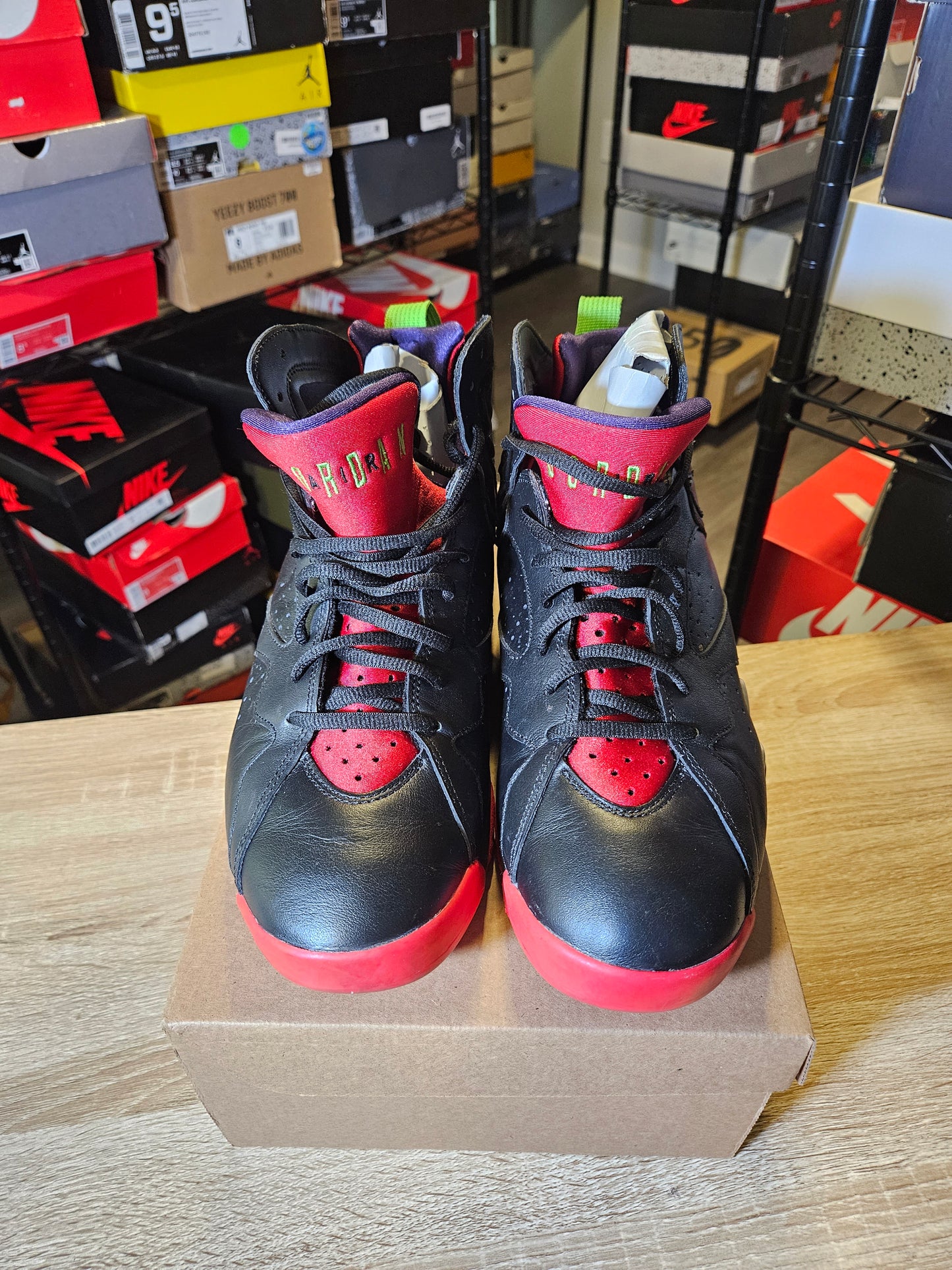 Size 10 - AJ 7 Retro Marvin the Martian