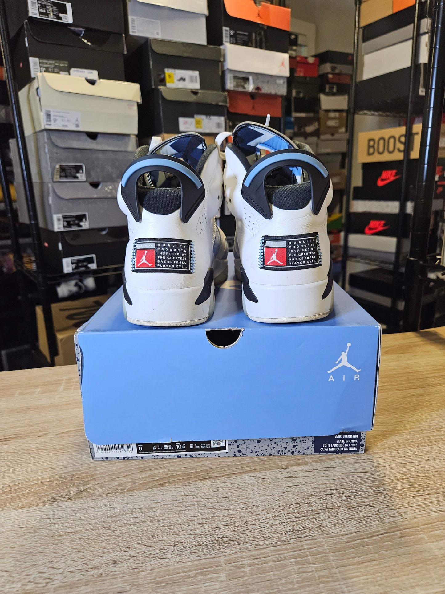 Size 9 - AJ 6 Retro UNC