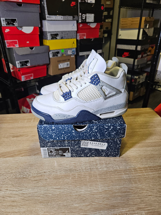 Size 9.5 - AJ 4 Retro Mid Midnight Navy