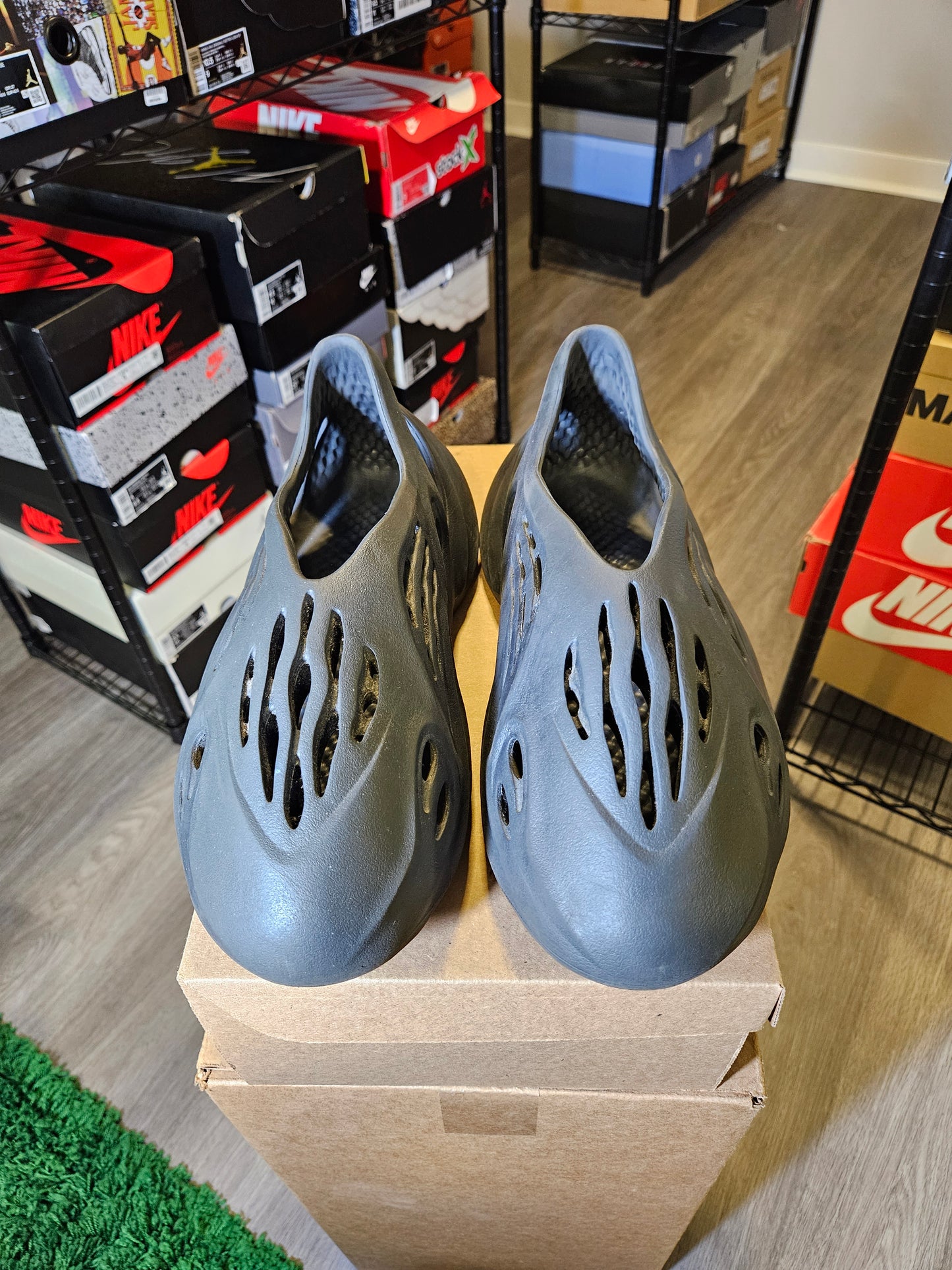 Size 11 - YZY Foam Runner Onyx