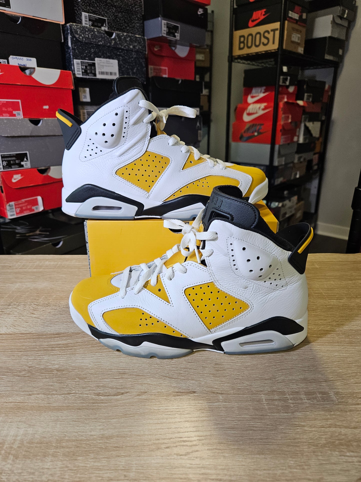 Size 10 - AJ 6 Retro Yellow Ochre