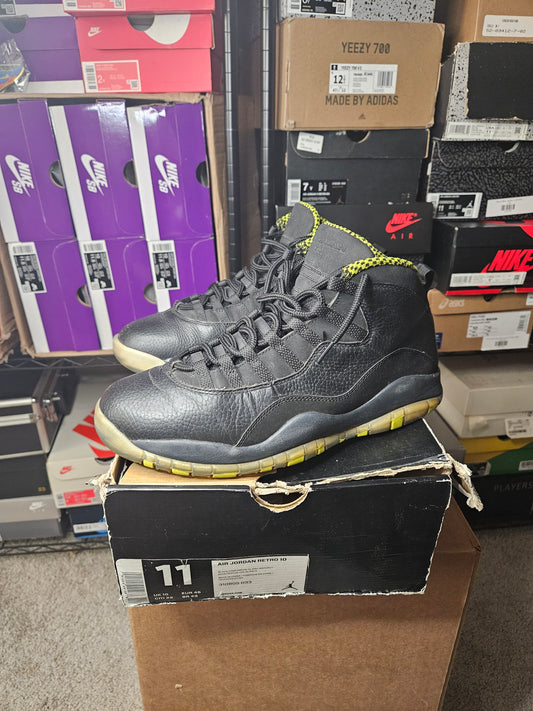 Size 11 - AJ 10 Retro Venom