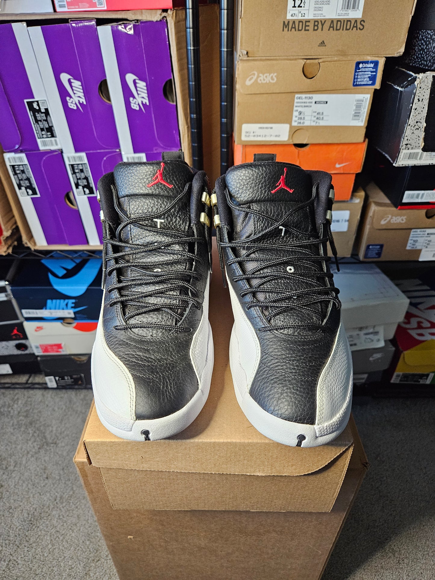 Size 11 - AJ 12 Retro Mid Playoff
