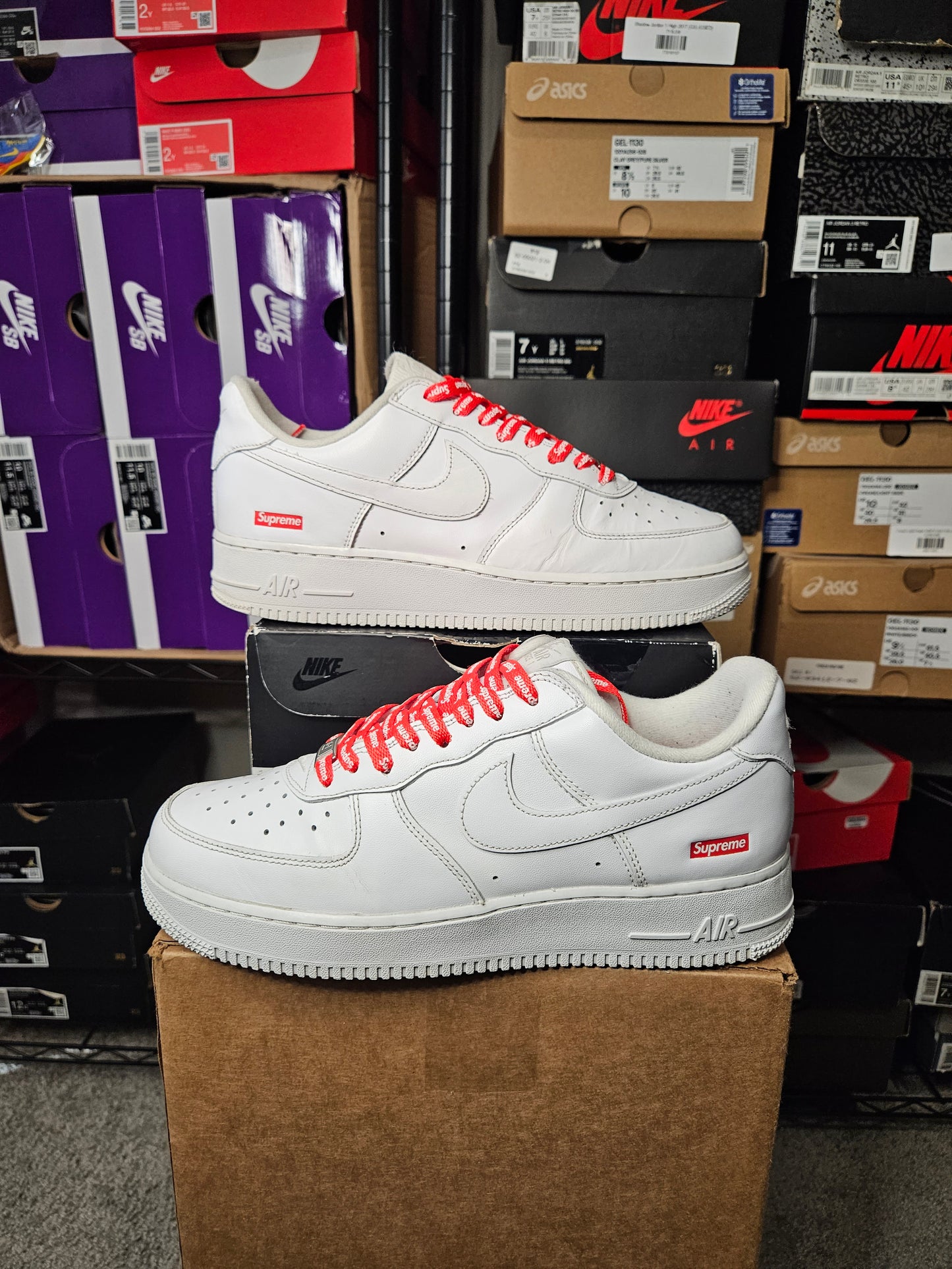 Size 9 - Air Force 1 x Supreme Low Box Logo - White