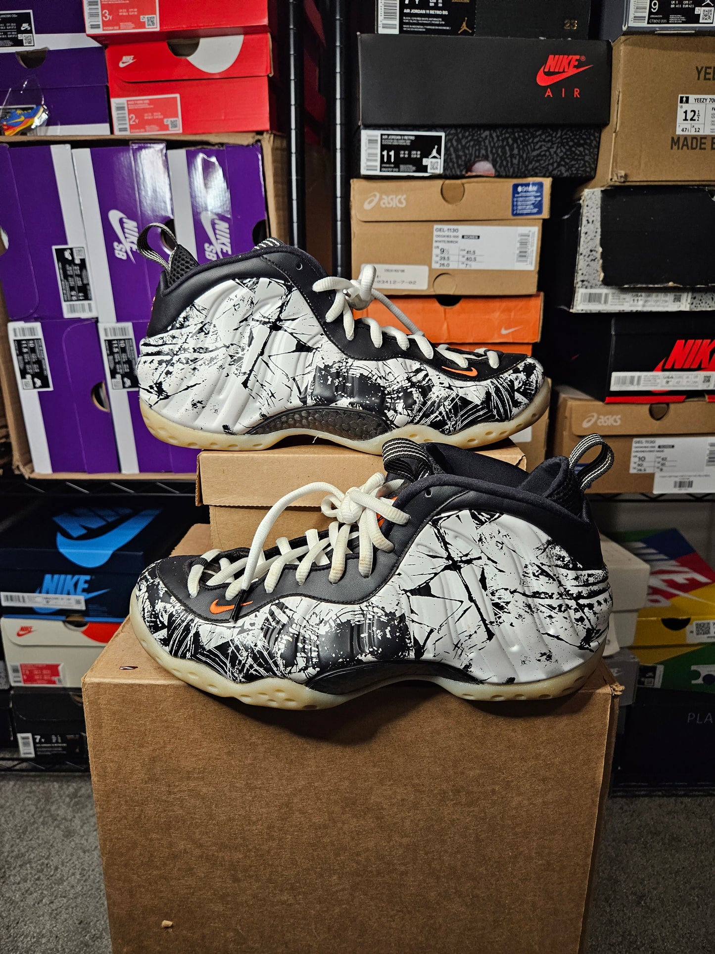 Size 10.5 - Air Foamposite One Shattered Backboard