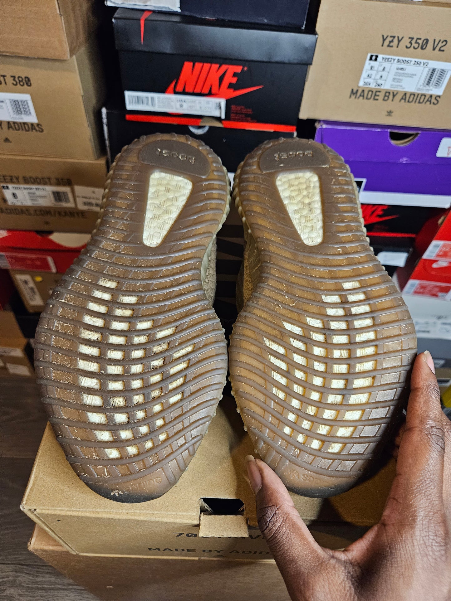 Size 6.5 - YZY 350 V2 Sand Taupe