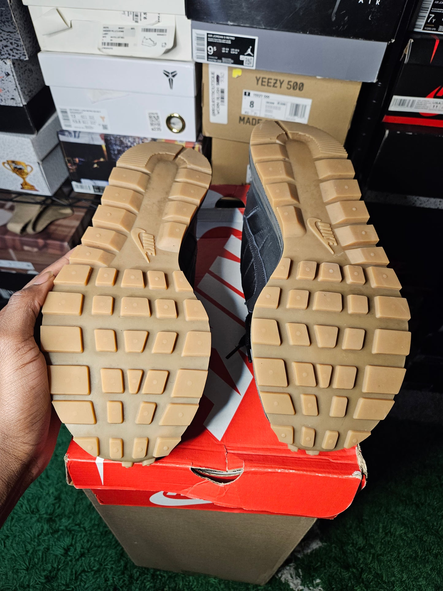Size 11 - VaporWaffle x Sacai Black