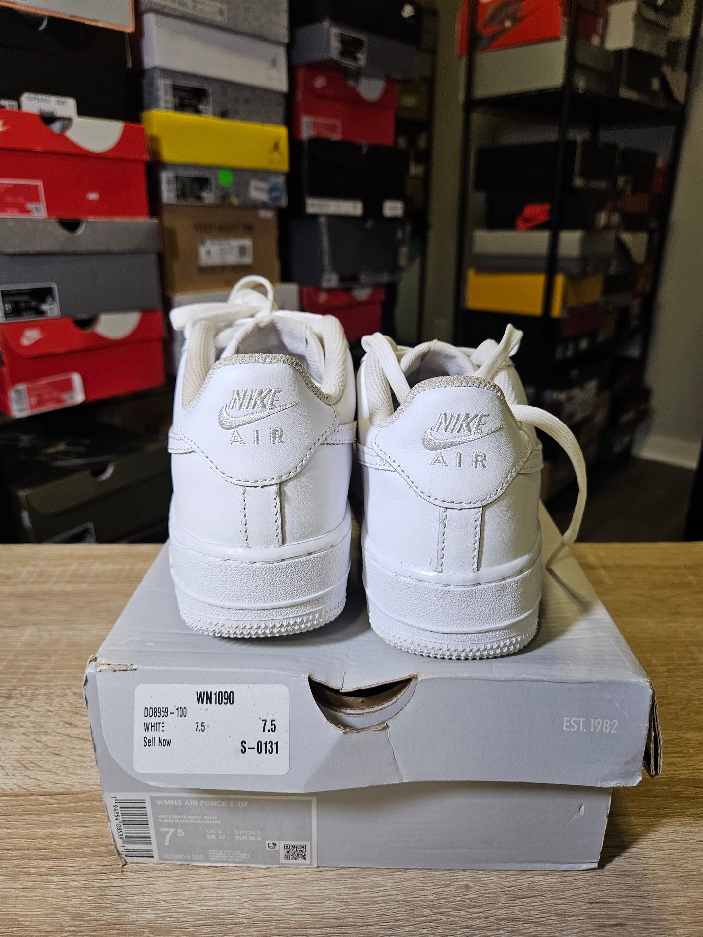 Size 7.5W/6M - AF1 Low White 2018