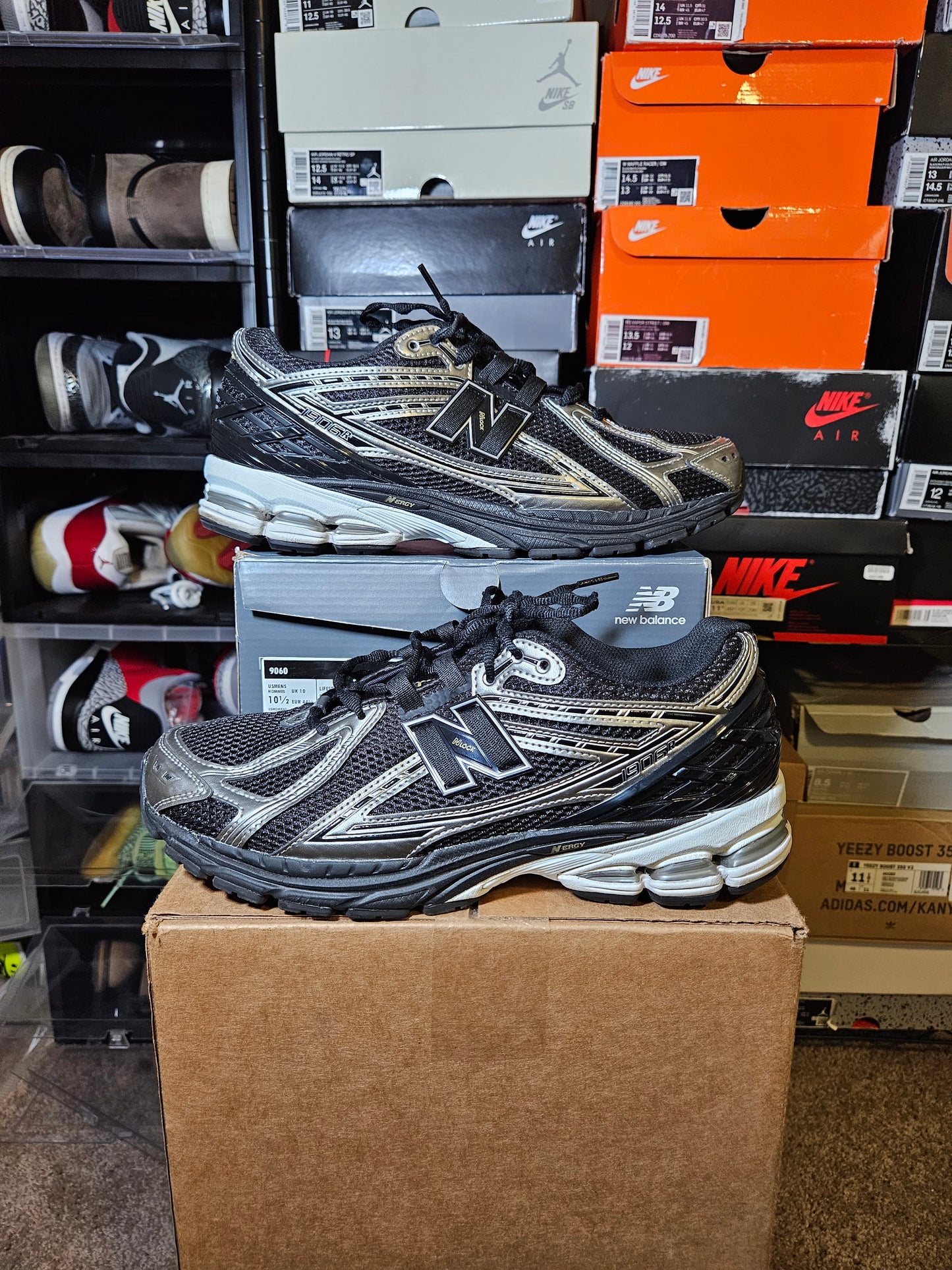 Size 10 - NB 1906R Black Grey White