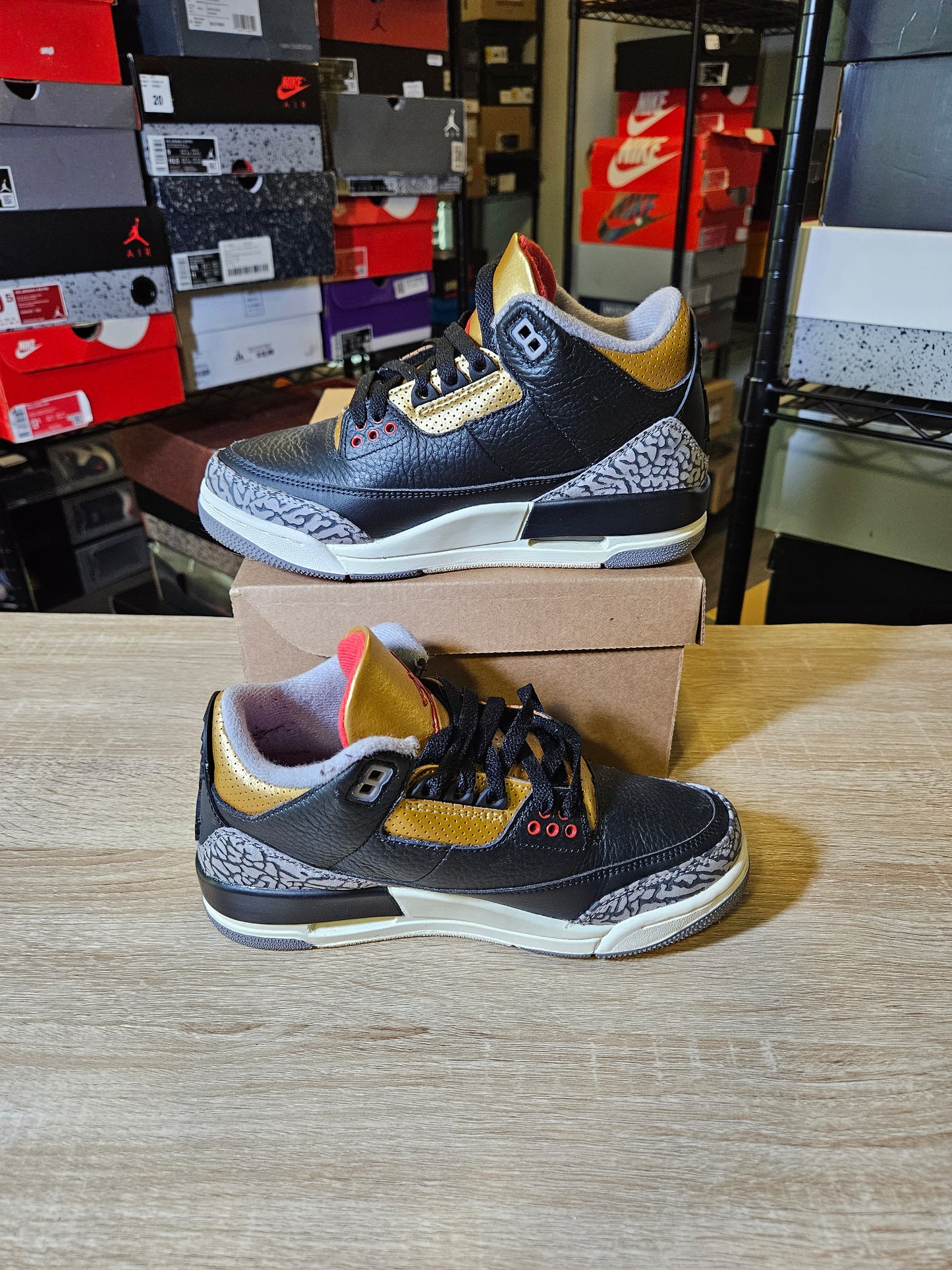 Size 6W/4.5M - Aj3 Retro Mid Black Gold