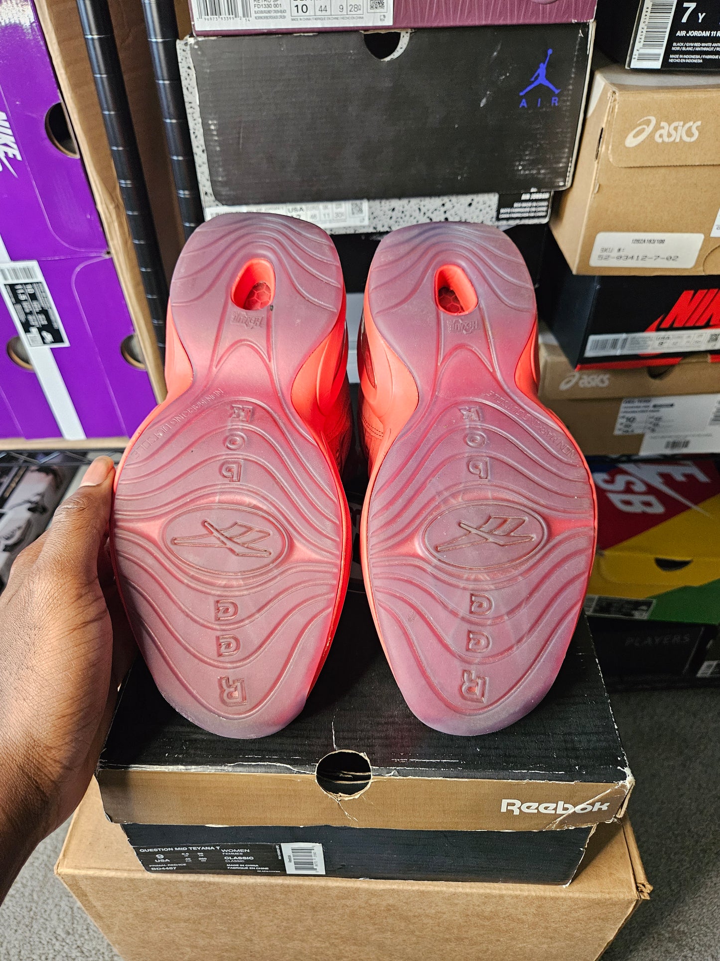 Size 7 - Reebok Teyana Taylor x Question Mid Primal Red