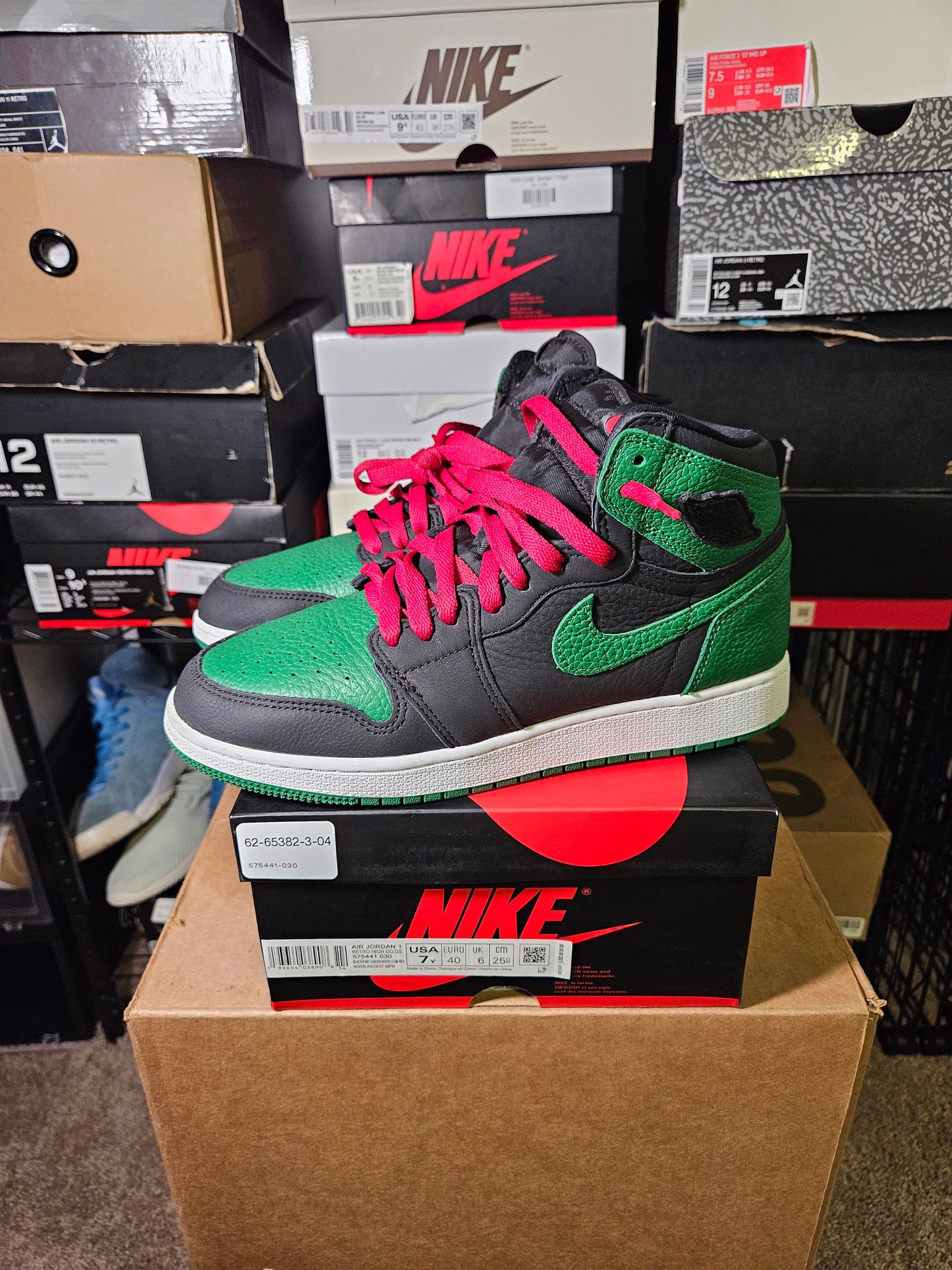 Size 7 - AJ 1 Retro OG High Pine Green 2.0