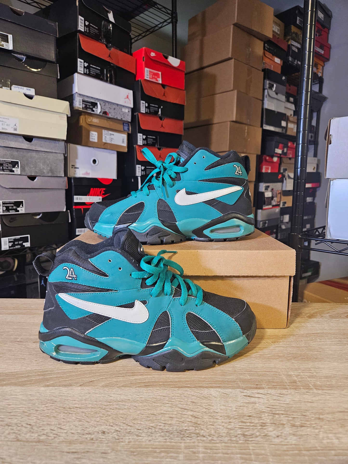 Size 9.5 - Air Diamond Fury 96 Freshwater