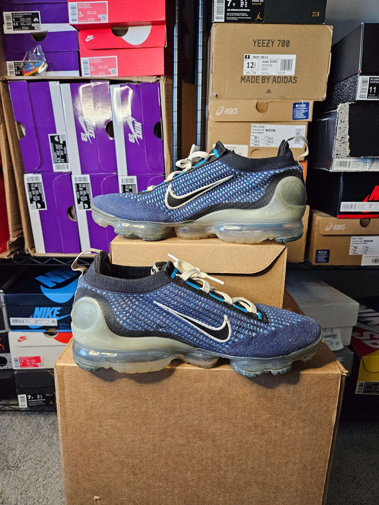 Size 9.5 - Nike Air VaporMax 2021 Flyknit Navy Photo Blue