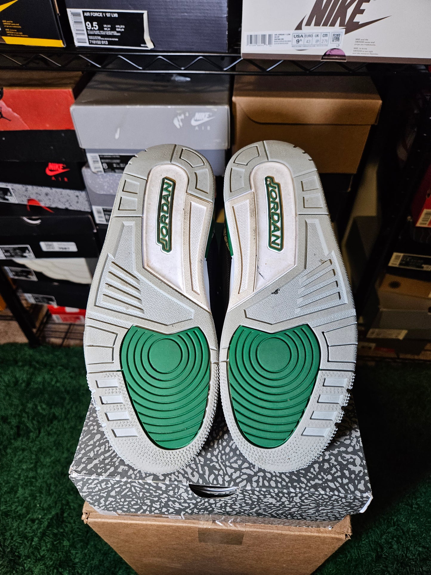 Size 8.5 - AJ 3 Retro Mid Pine Green