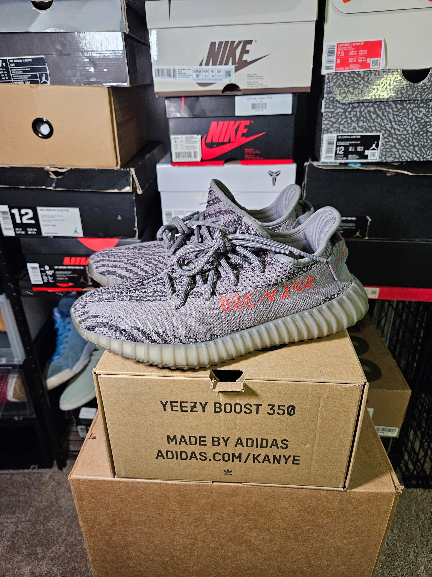 Size 8 - YZY 350 V2 Low Beluga 2.0