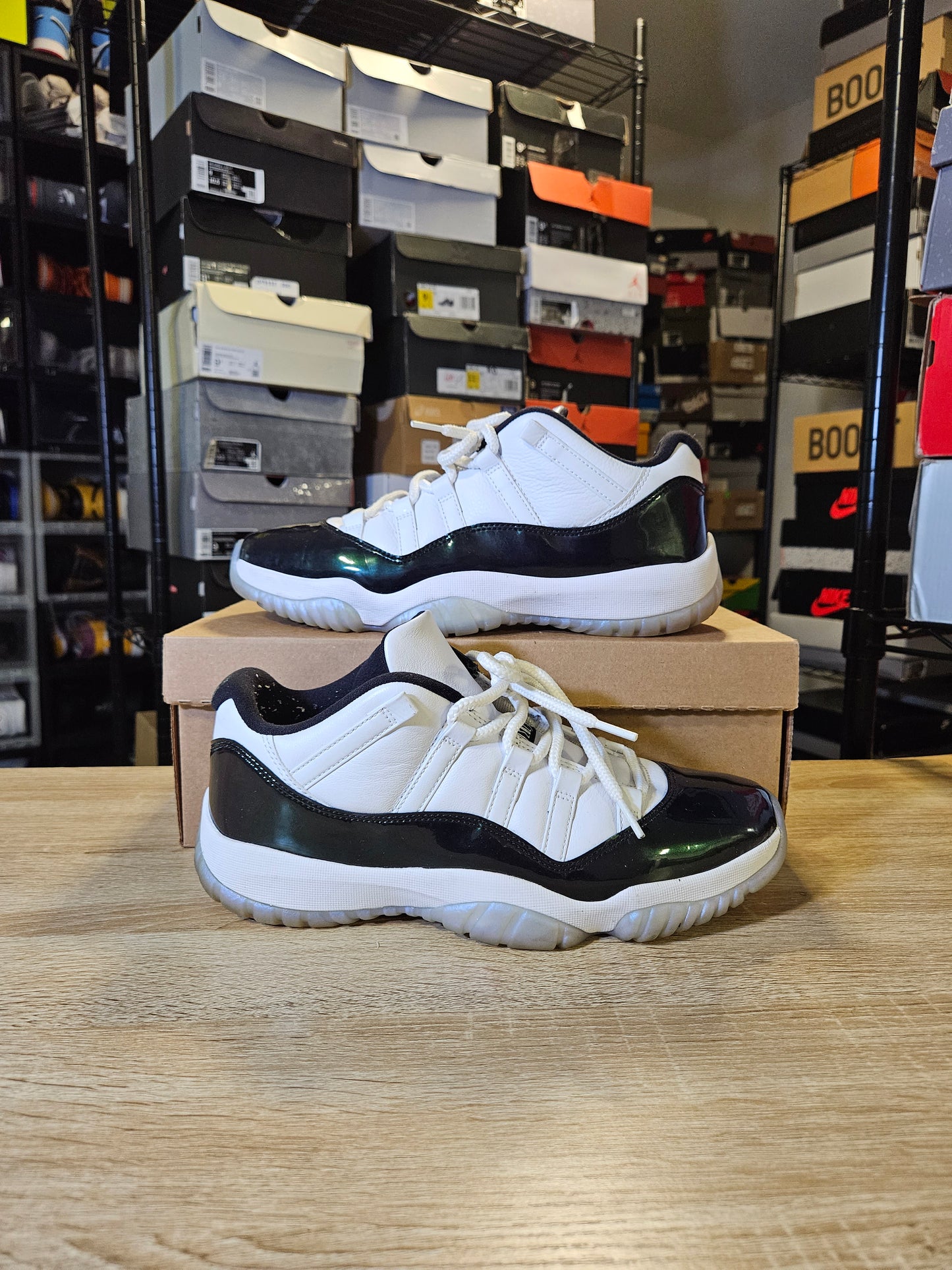 Size 10 - AJ 11 Retro Low Emerald