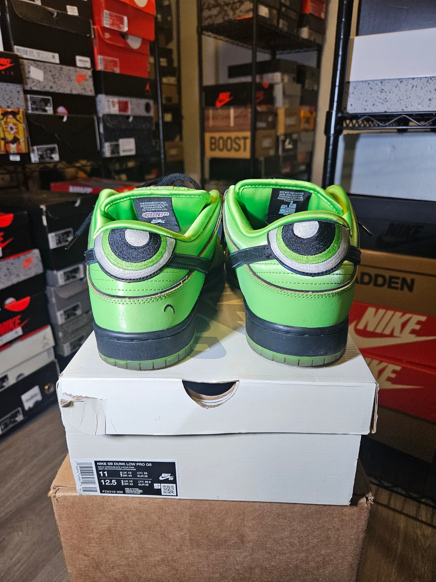 Size 11 - SB Dunk Low x Powerpuff Girls Buttercup