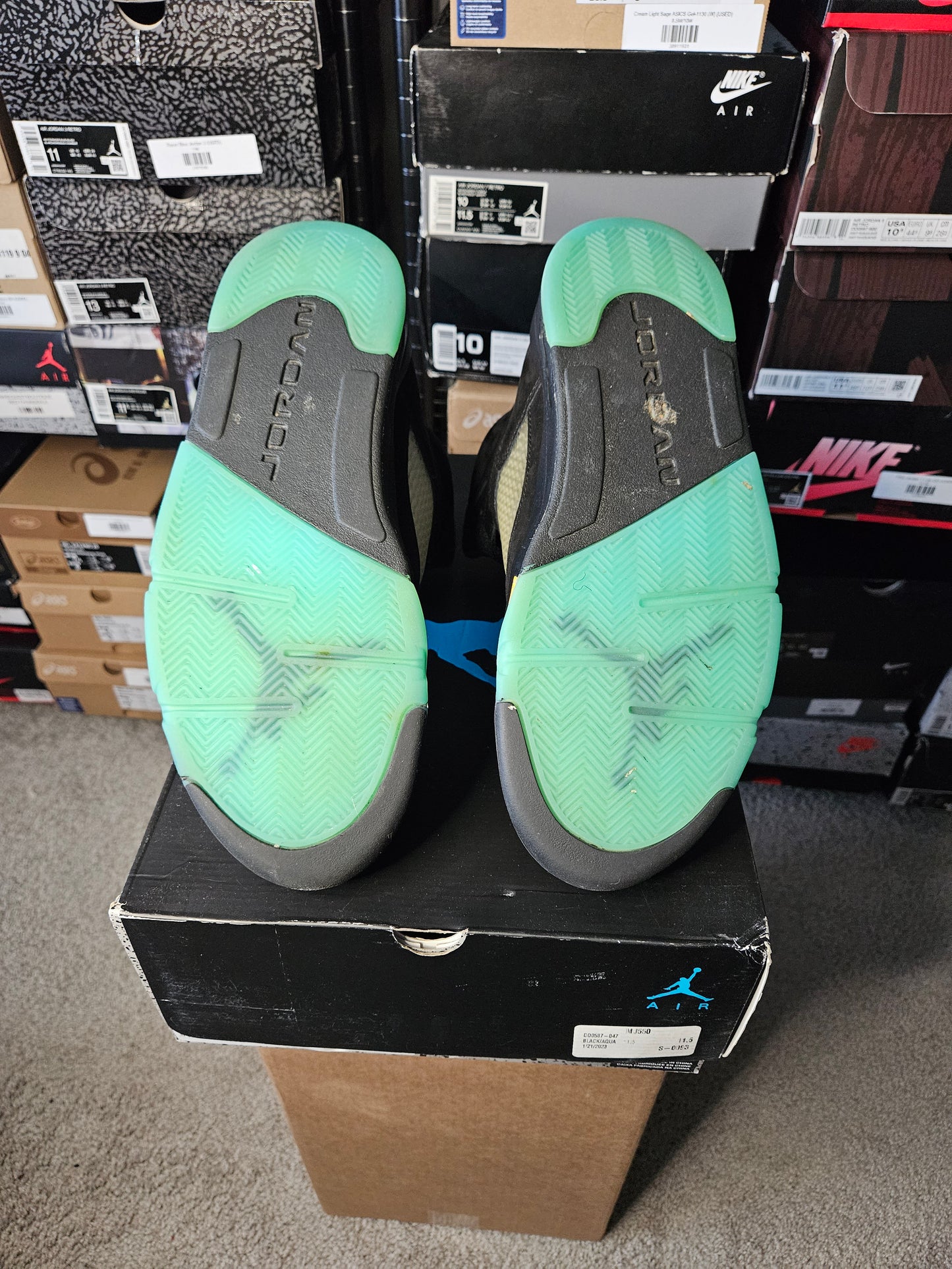 Size 11.5 - AJ 5 Retro Mid Aqua
