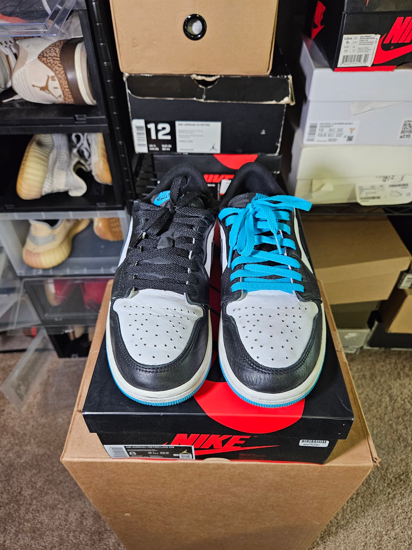 Size 8 - Air Jordan 1 Retro OG Low UNC