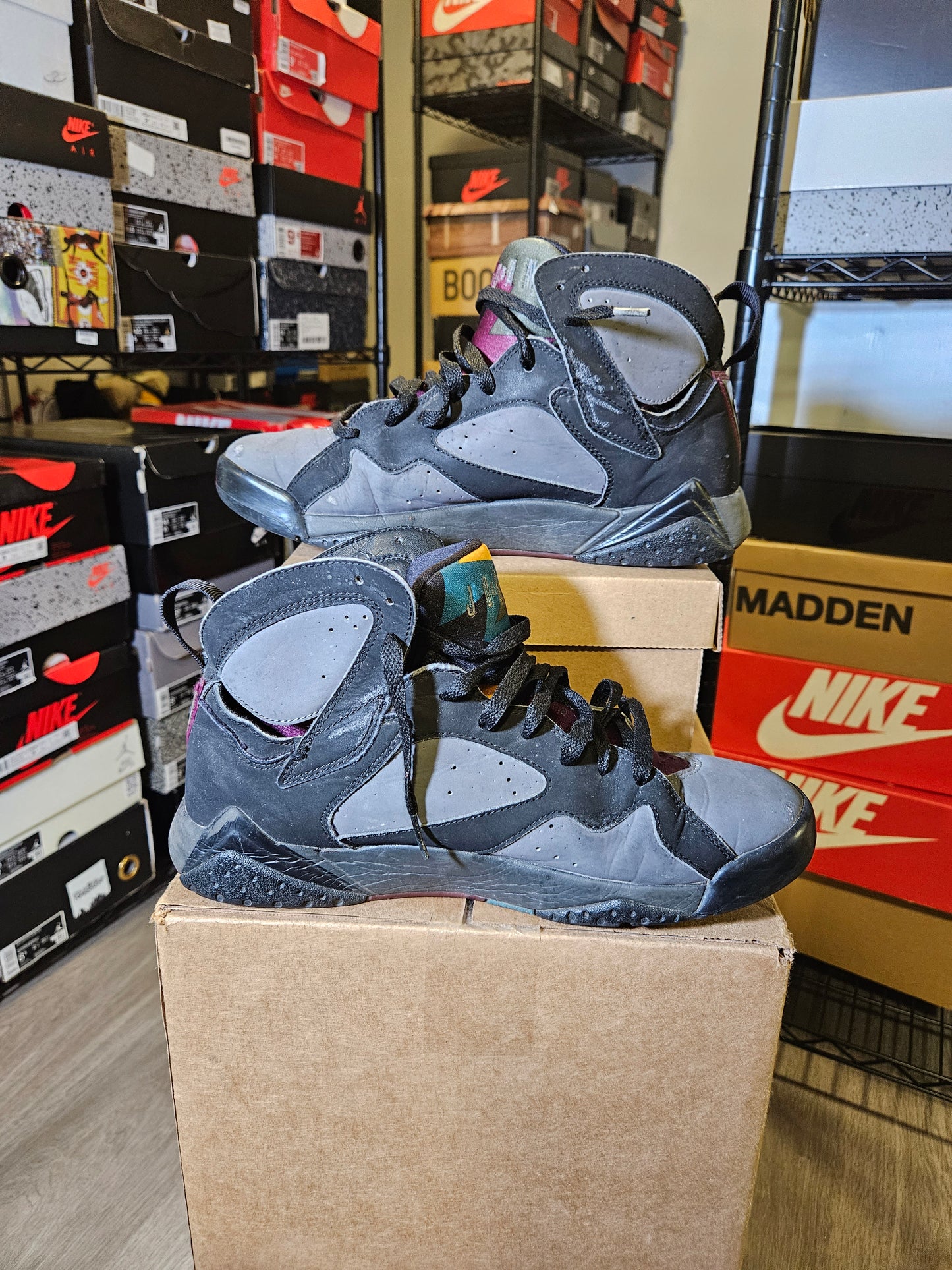 Size 9 - AJ 7 Retro 2011 Bordeaux