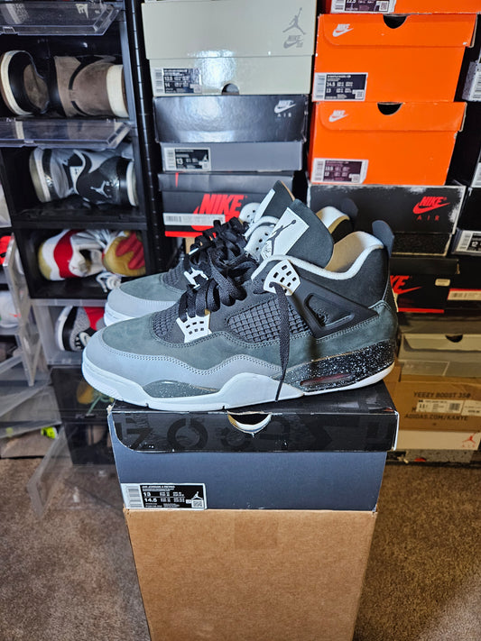 Size 13 - AJ 4 Retro 2024 Fear