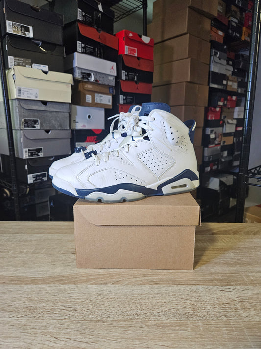 Size 12 - AJ 6 Retro Midnight Navy