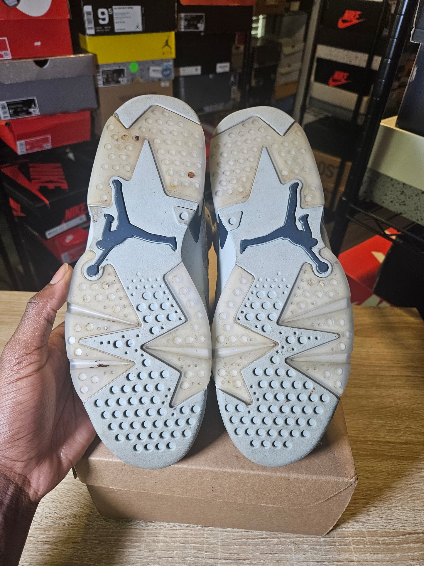 Size 10 - AJ 6 Retro Mid Georgetown
